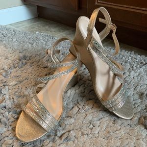 Rose gold bridesmaid wedge